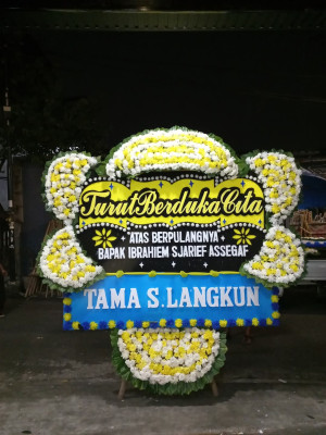 Papan Bunga Duka di Medan
